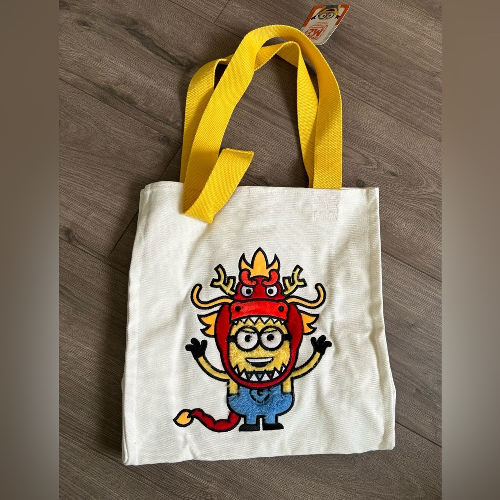 Minion Canvas tote bags